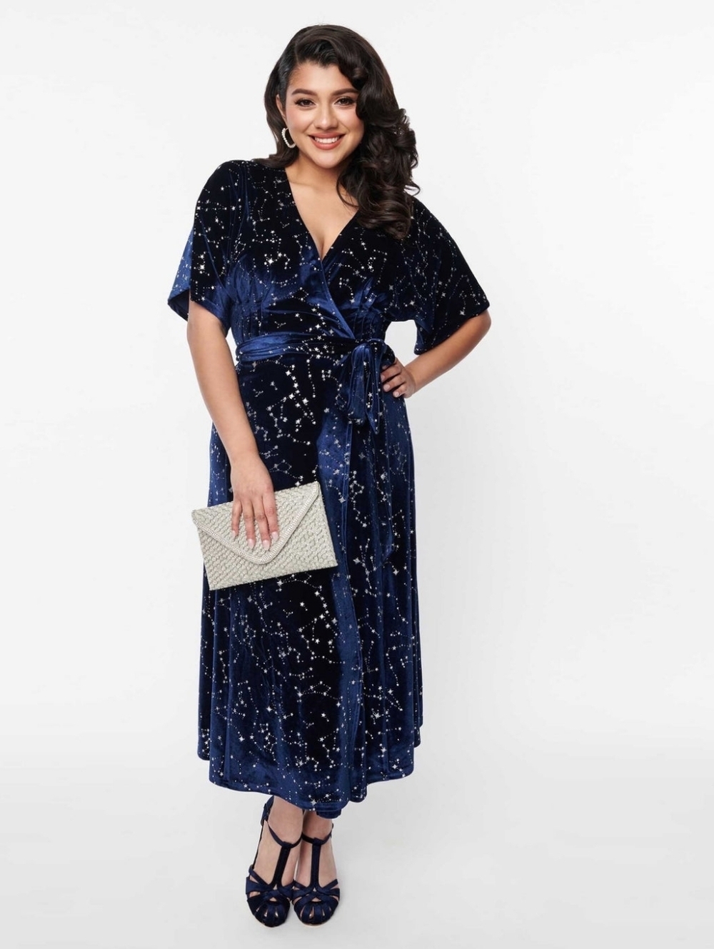Unique Vintage 1970s Navy & Silver Stars Velvet Wrap Midi Dress, Size 2X/18 - Picture 4 of 6